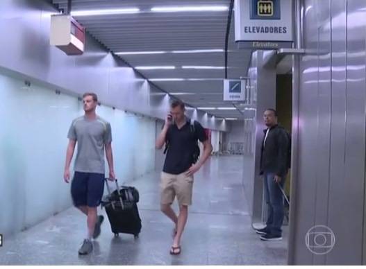 Caso de nadadores impedidos de voltar aos EUA repercute no exterior