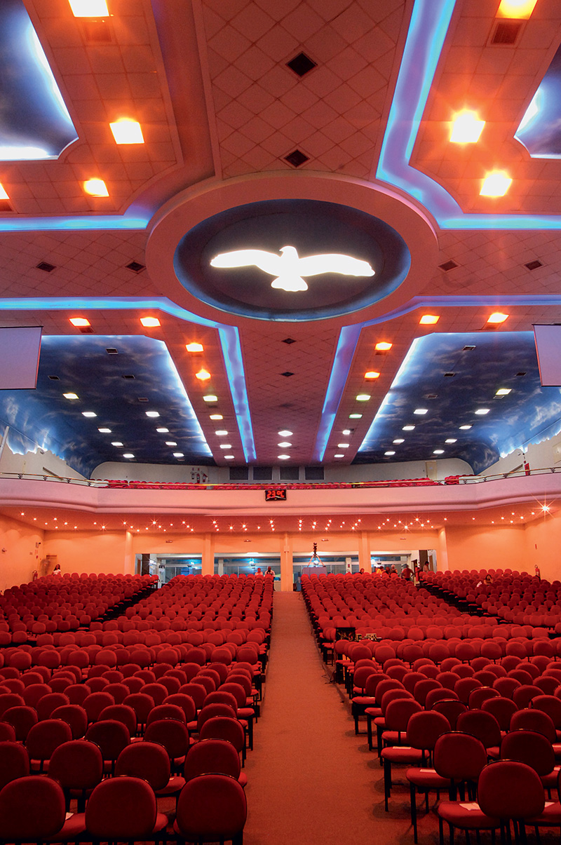 As exigências de algumas igrejas para quem sonha em ser pastor