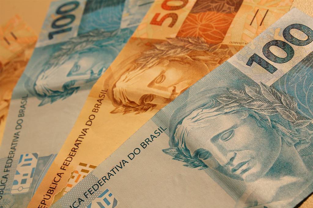 Mega Sena sorteia o maior prêmio do ano nesta quinta-feira (12)