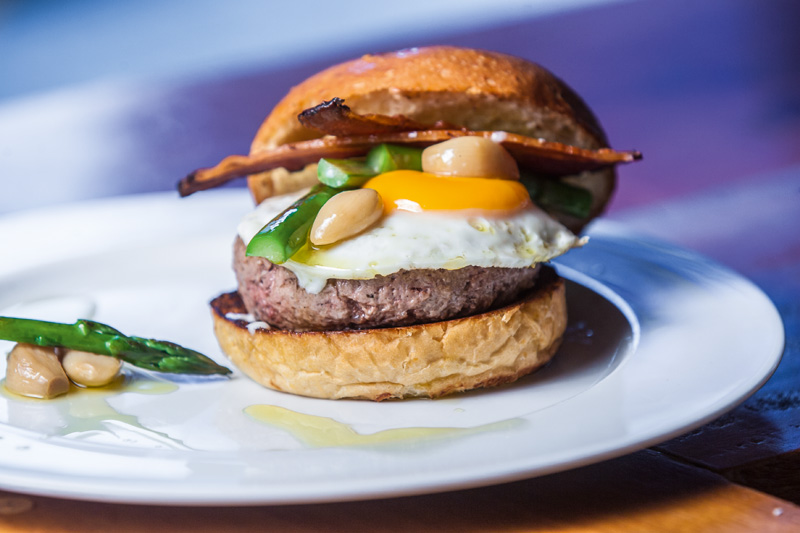 Zoiudo: hambúrguer servido só no Meats do Jardim Paulista Zoiudo: hambúrguer servido só no Meats do Jardim Paulista