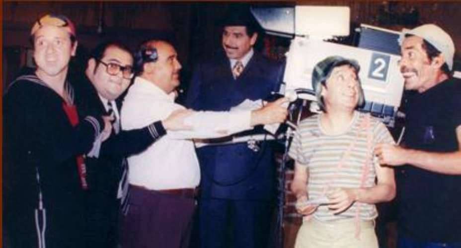 Emissora divulga fotos dos bastidores de Chaves