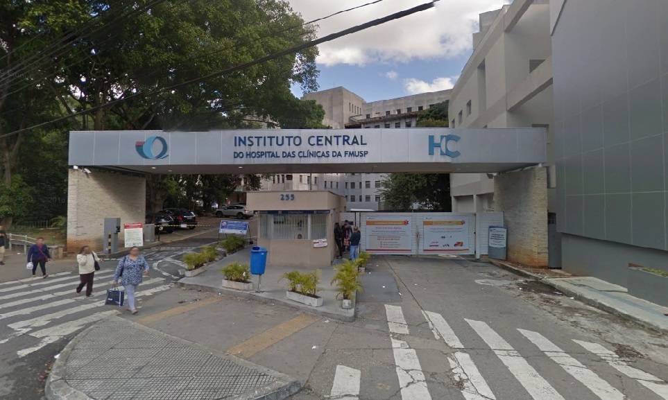 Bandidos invadem HC e explodem caixa eletrônico