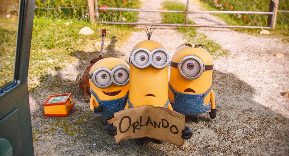 Os três protagonistas do filme Minions: à procura de uma vilã na Flórida