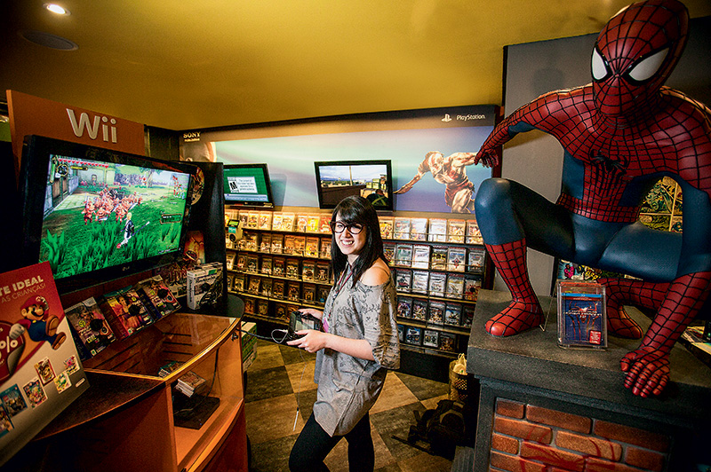 Loja Geek.etc.br: o espaço reúne mais de 30 000 títulos Loja Geek.etc.br: o espaço reúne mais de 30 000 títulos