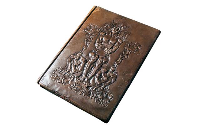 Livro da morte: feita pela família, a obra reúne informações sobre a morte de Ermelino Matarazzo, em uma cidente de carro na Itália, em 1920 Livro da morte: feita pela família, a obra reúne informações sobre a morte de Ermelino Matarazzo, em uma cidente de carro na Itália, em 1920