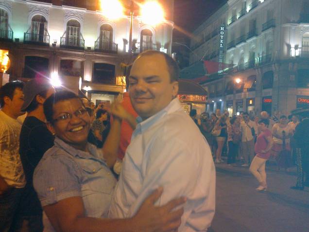 O casal André e Elizena em Madri, na Espanha O casal André e Elizena em Madri, na Espanha