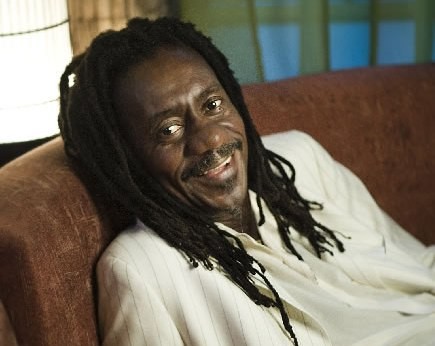 Luiz Melodia: show passa pelo vasto universo das canções sentimentais Luiz Melodia: show passa pelo vasto universo das canções sentimentais