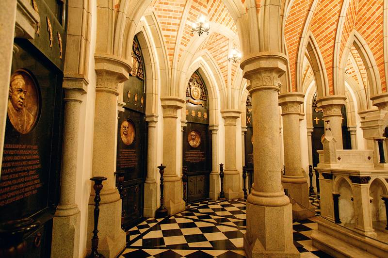 Catedral da Sé instala sistema de som que elimina ecos do ambiente