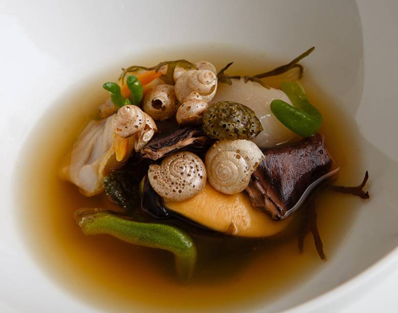 Hotel Gastronómico Echaurren: o prato fósseis marinhos, à base de mariscos Hotel Gastronómico Echaurren: o prato fósseis marinhos, à base de mariscos