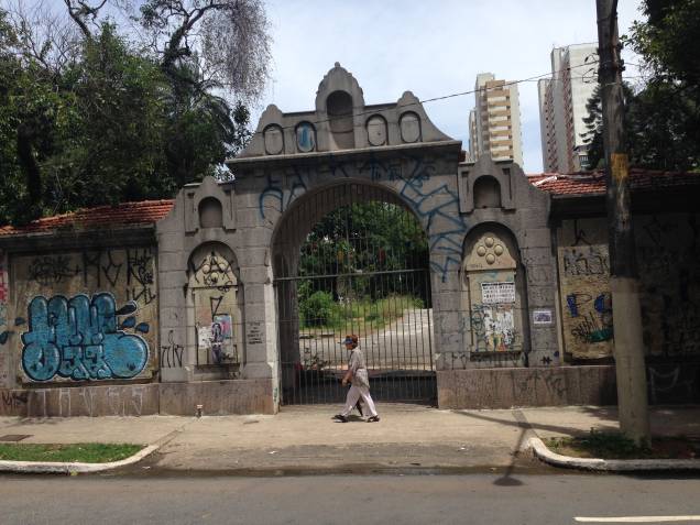 Parque Augusta: moradores do entorno estão divididos quanto a construção do parque Parque Augusta: moradores do entorno estão divididos quanto a construção do parque