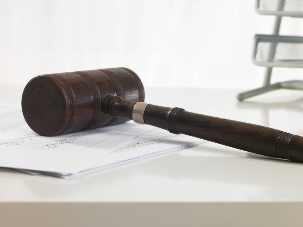 Justiça de SP manda estado indenizar estudante que teve dedo amputado