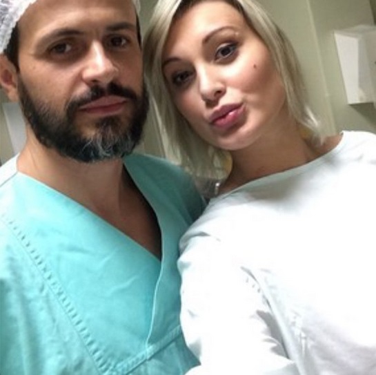 Andressa Urach é internada novamente para colocar drenos na perna