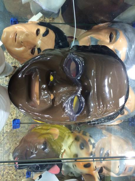 Joaquim Barbosa é o figurão mais caro, devido ao óculos que acompanha o item Joaquim Barbosa é o figurão mais caro, devido ao óculos que acompanha o item