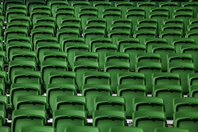 Poltronas: os 43 600 assentos numerados, todos em área coberta, estão em fase final de instalação Poltronas: os 43 600 assentos numerados, todos em área coberta, estão em fase final de instalação