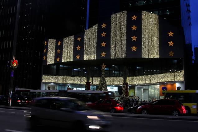 O shopping Center 3 oferece decorações para o público interagir O shopping Center 3 oferece decorações para o público interagir