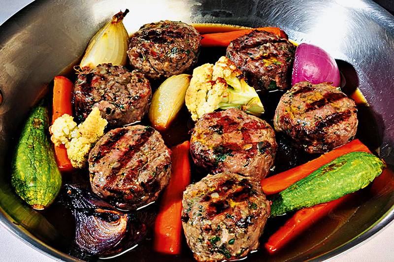 Bons restaurantes de cozinha rápida para o almoço