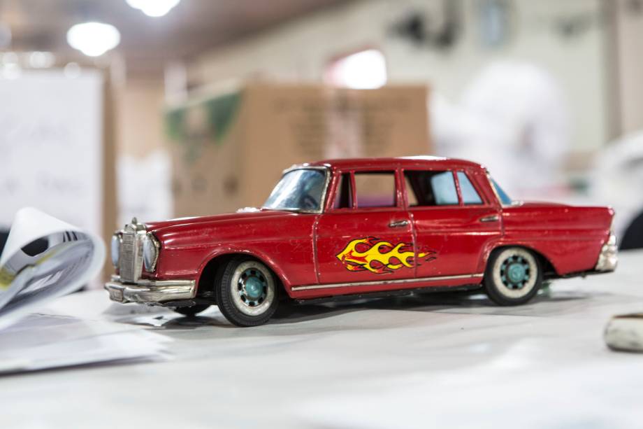 Carrinho do Espaço temático "O Mínimo e as Mãos" Carrinho do Espaço temático "O Mínimo e as Mãos"