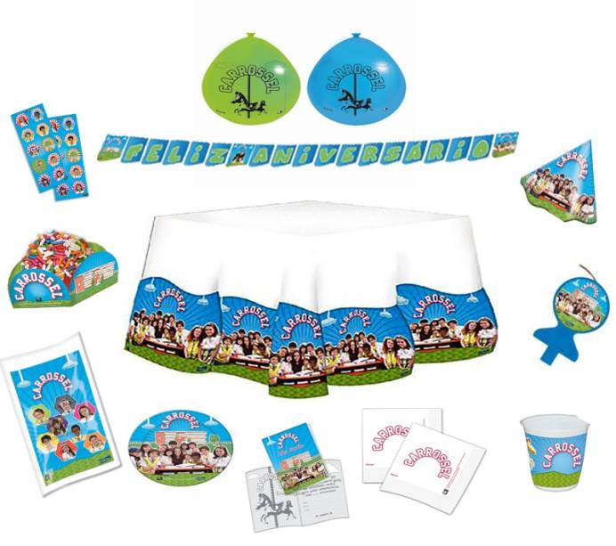 Kit para festa infantil Carrossel: 109,90 para 24 convidados no Mercado Camicado Kit para festa infantil Carrossel: 109,90 para 24 convidados no Mercado Camicado