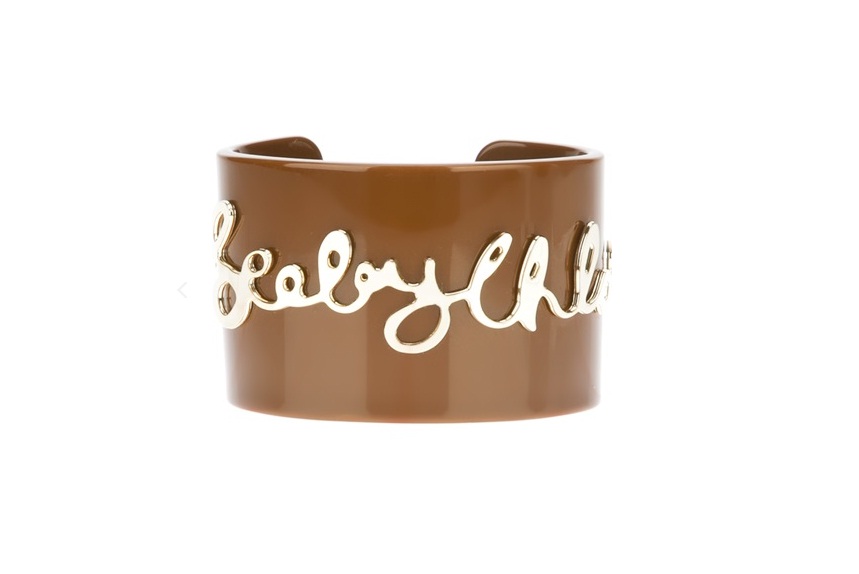 	Bracelete em acrílico. R$ 450,00. See by Chloé para Farfetch. www.farfetch.com.br