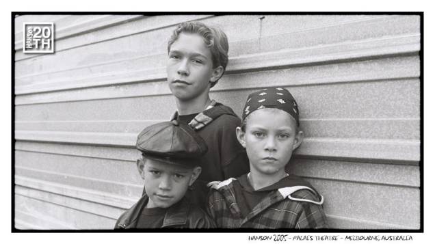 Os meninos, em foto de 1993, em Oklahoma, onde nasceram Os meninos, em foto de 1993, em Oklahoma, onde nasceram
