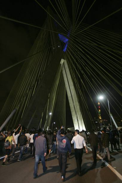 Aproximadamente 100 000 mil pessoas participaram da manifestação, segundo o Passe Livre