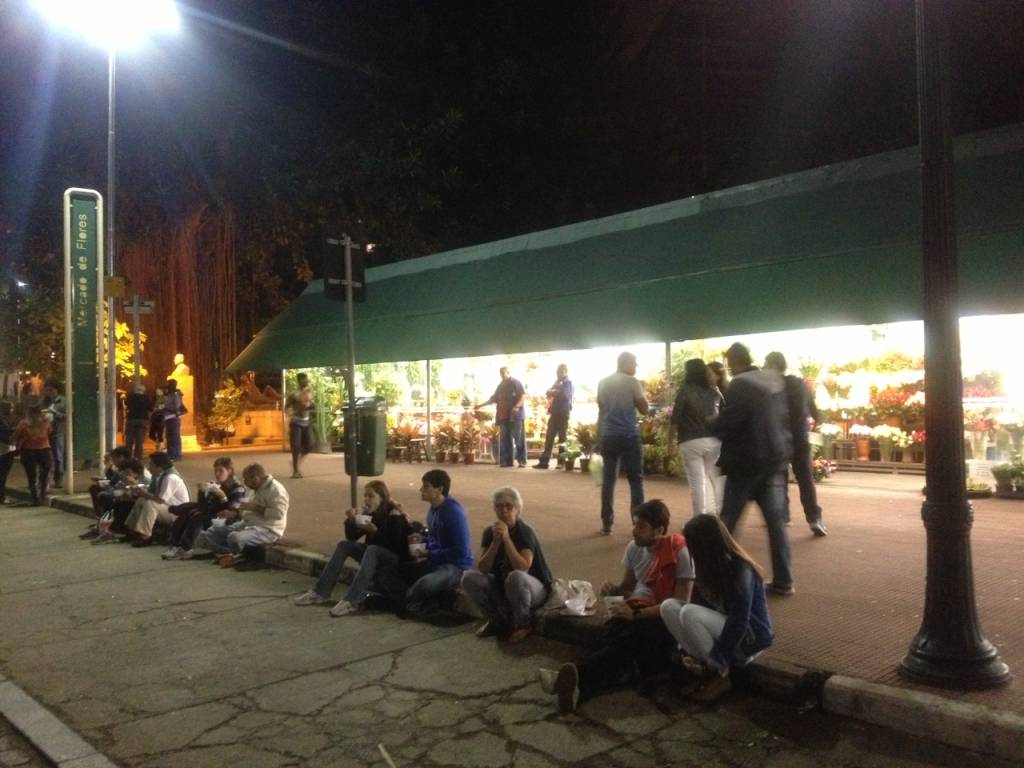 Saiba como foram as primeiras horas do evento