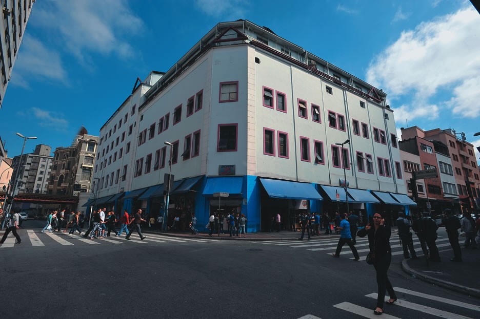 As ações na muambolândia