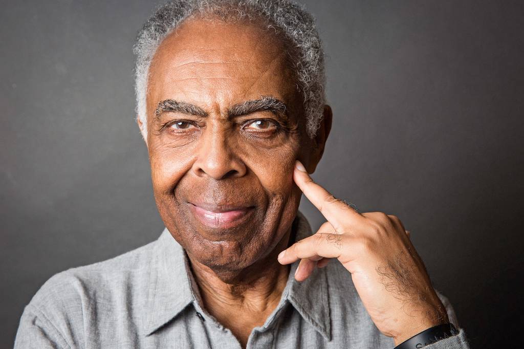 Gilberto Gil revela que já se relacionou com outros homens