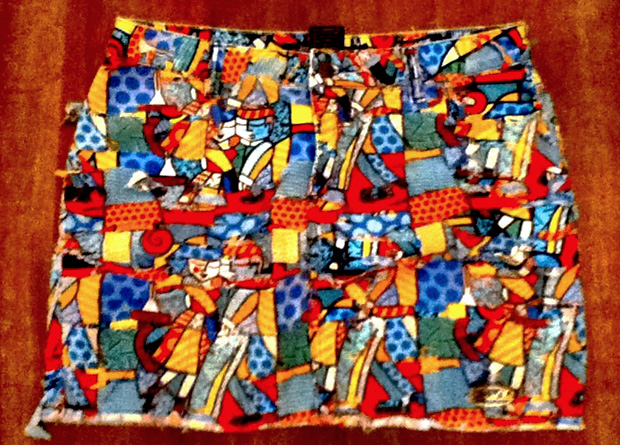 Saia Rosa Chá. Preço: R$ 15,00 Saia Rosa Chá. Preço: R$ 15,00