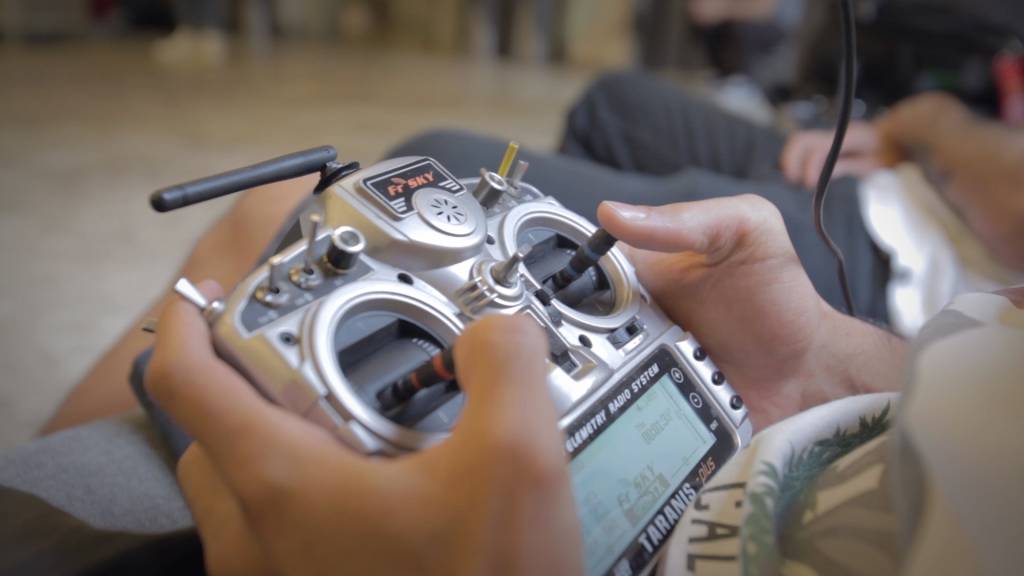 Galeria do Rock recebe primeira corrida de drones de SP