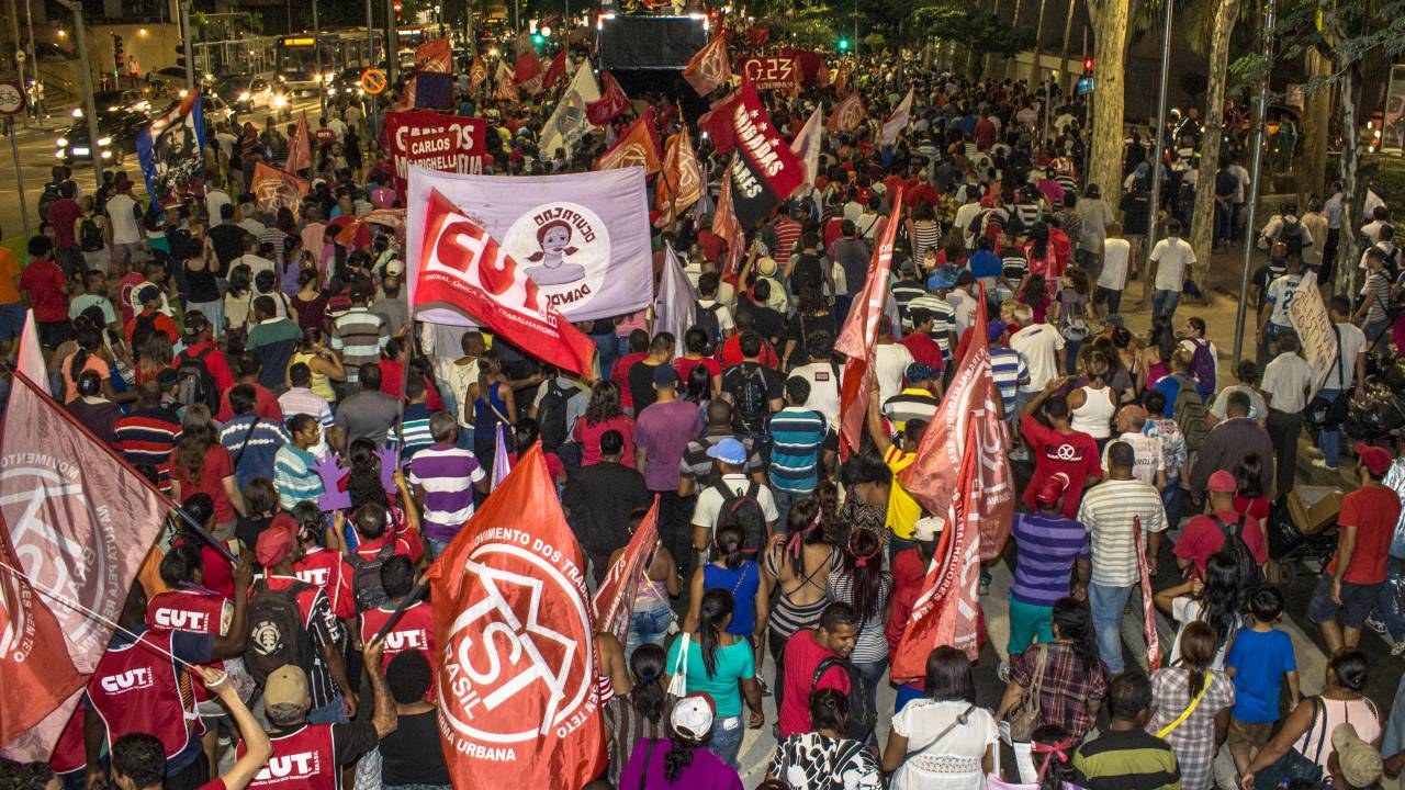 manifestação mtst