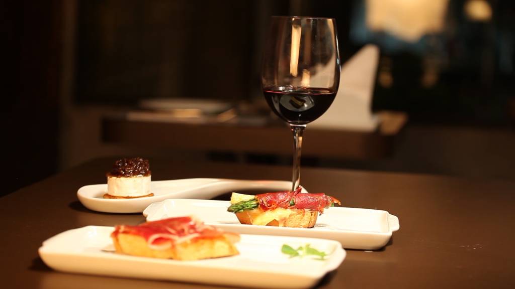 Aprenda a preparar tapas espanholas