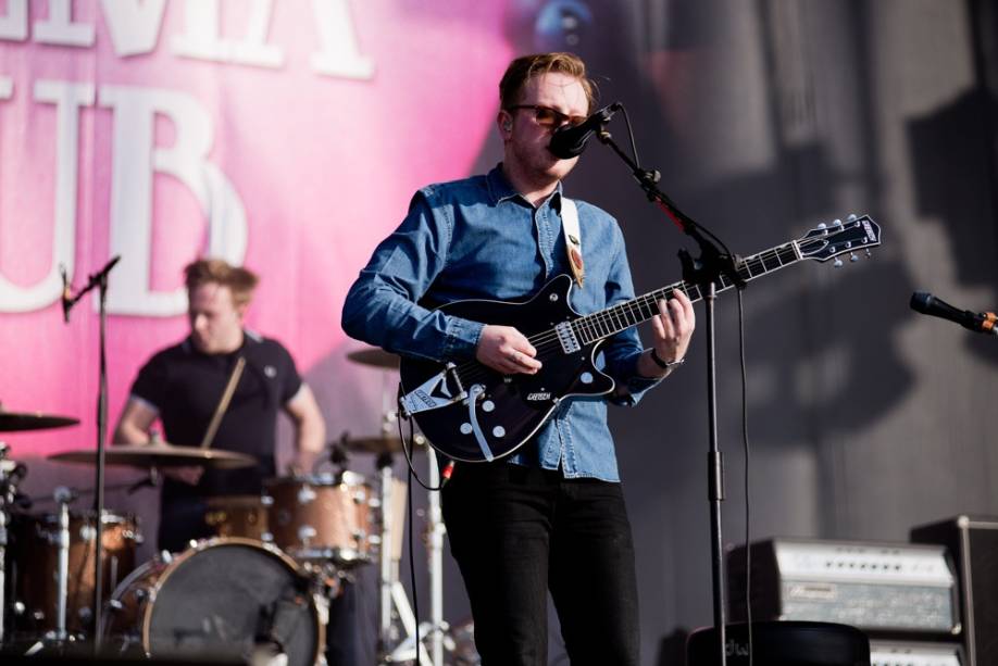 Two Door Cinema Club se apresenta no 2º dia do Lollapalooza 2013