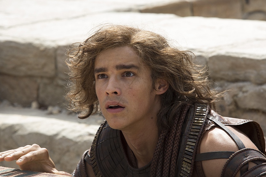 Deuses do Egito: o ator Brenton Thwaites