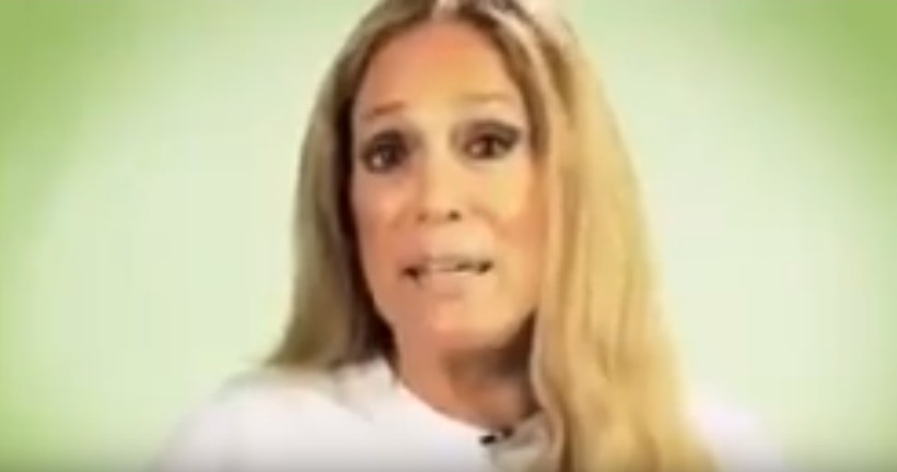 Em vídeo, celebridades convocam para ato neste domingo (13)