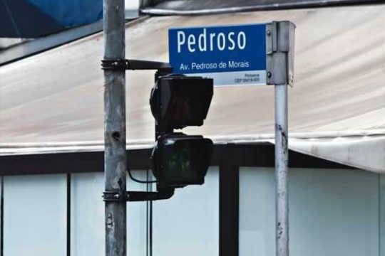 Semáforos queimados: sinal de alerta