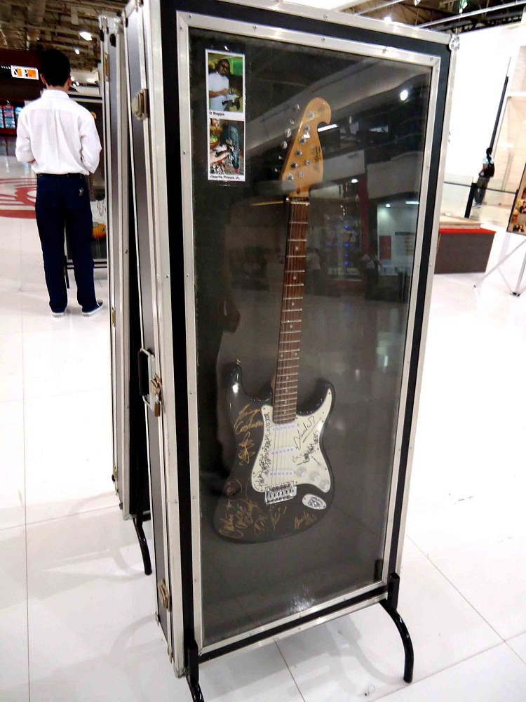 RockWeek Brasil reúne exposição, shows e competição de videogame