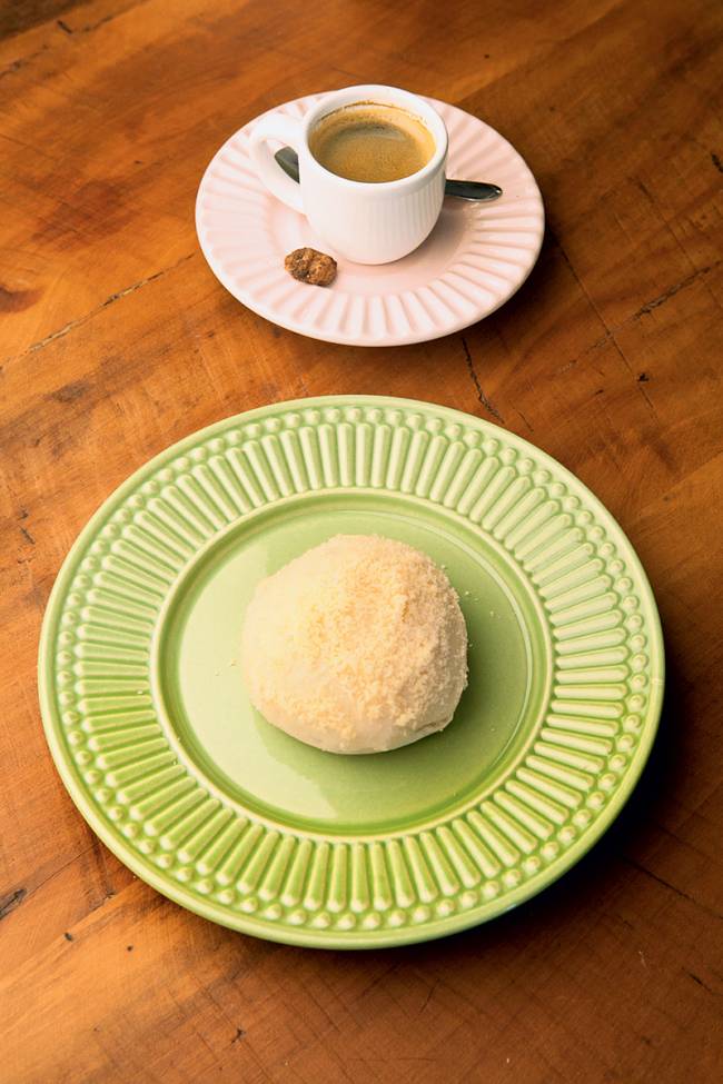 Delasduas faz ótimas versões de pão delícia, típico de Salvador