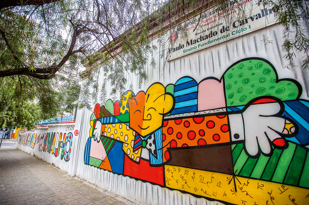 Nomes de escolas estaduais homenageiam personalidades