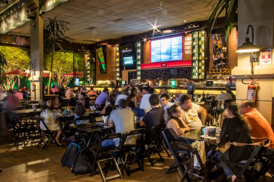 As instalações do Boteco São Bento do Itaim: atmosfera sempre animada As instalações do Boteco São Bento do Itaim: atmosfera sempre animada