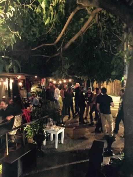 Comida, diversão e arte: encontros têm bandas de jazz e bluegrass Comida, diversão e arte: encontros têm bandas de jazz e bluegrass