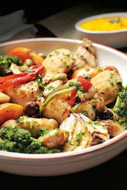 Bacalhau à lagareiro, com batata e pimentão