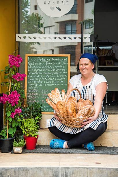 Beth Viveiros Beth Viveiros