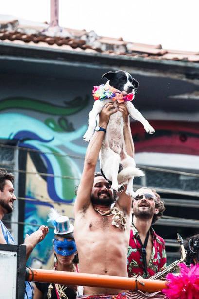 Bloco do Zé e Maria, sai da Praça do Aprendiz, na Vila Madalena Bloco do Zé e Maria, sai da Praça do Aprendiz, na Vila Madalena