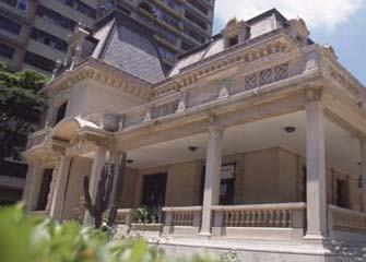 Casa das Rosas: competição de poesias de apenas dez segundos Casa das Rosas: competição de poesias de apenas dez segundos