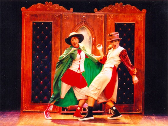 Chapeuzinho Vermelho - Cia. Le Plat Du Jour Chapeuzinho Vermelho - Cia. Le Plat Du Jour