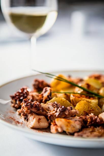 Polvo à feira: condimentado com páprica Polvo à feira: condimentado com páprica