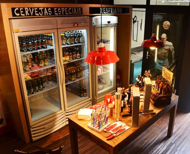 Interior da loja: seleção exclusiva de carnes e cortes especiais Interior da loja: seleção exclusiva de carnes e cortes especiais