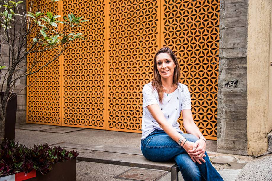 Sabrina: sem medo do ponto onde naufragaram três casas Sabrina: sem medo do ponto onde naufragaram três casas