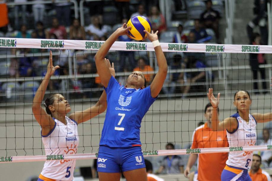 Sollys/Nestlé - Osasco e Unilever (RJ) fazem a grande final da Superliga feminina no Ginásio do Ibirapuera